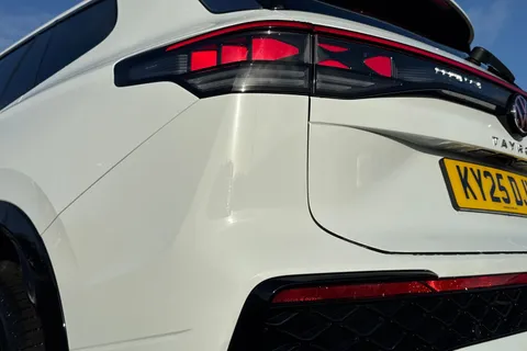 8 of 43 for Volkswagen Tayron 1.5 TSI eHybrid R-Line 5dr DSG **INFO PK, COMFORT PK, PAN ROOF, IQ LIGHTS**