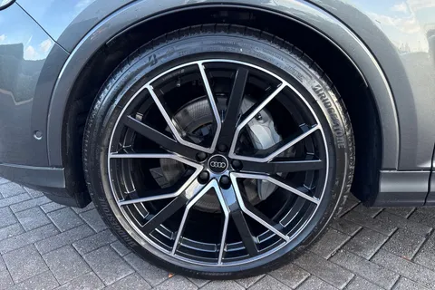  Audi Q7 3.0 TDI V6 50 Black Edition Tiptronic quattro Euro 6 (s/s) 5dr Thumbnail #12