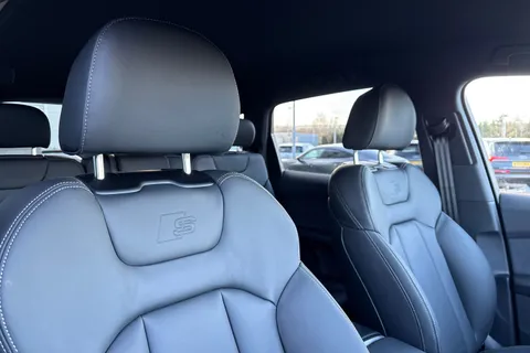  Audi Q7 3.0 TDI V6 50 Black Edition Tiptronic quattro Euro 6 (s/s) 5dr Thumbnail #23