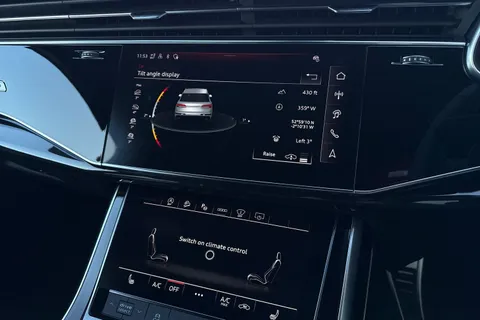  Audi Q7 3.0 TDI V6 50 Black Edition Tiptronic quattro Euro 6 (s/s) 5dr Thumbnail #34