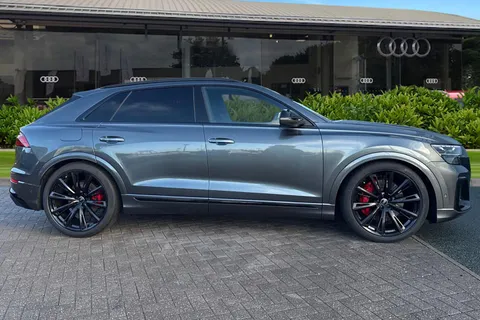  Audi SQ8 4.0 TFSI V8 Black Edition Tiptronic quattro Euro 6 (s/s) 5dr Thumbnail #3