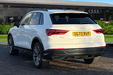 DG72BVF Audi Q3 Black Edition 35 TFSI 150 PS S tronic Thumbnail #3