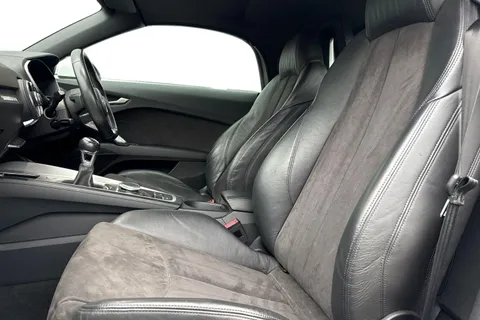 KJ66CCF Audi TT 1.8 TFSI Sport Roadster Euro 6 (s/s) 2dr Thumbnail #17