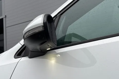 BN67XJU Volkswagen Golf 2.0 TSI BlueMotion Tech GTI Euro 6 (s/s) 5dr Thumbnail #27