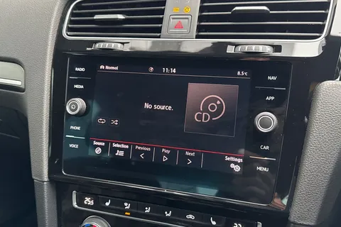 BN67XJU Volkswagen Golf 2.0 TSI BlueMotion Tech GTI Euro 6 (s/s) 5dr Thumbnail #51