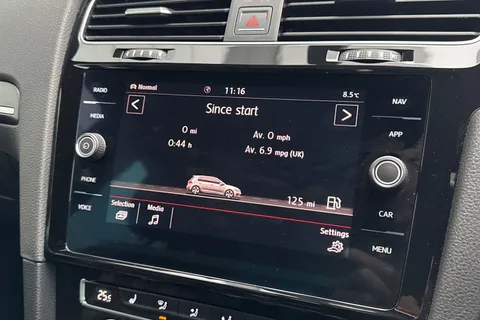 BN67XJU Volkswagen Golf 2.0 TSI BlueMotion Tech GTI Euro 6 (s/s) 5dr Thumbnail #55