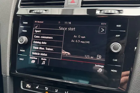 BN67XJU Volkswagen Golf 2.0 TSI BlueMotion Tech GTI Euro 6 (s/s) 5dr Thumbnail #56