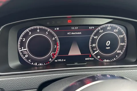 BN67XJU Volkswagen Golf 2.0 TSI BlueMotion Tech GTI Euro 6 (s/s) 5dr Thumbnail #62