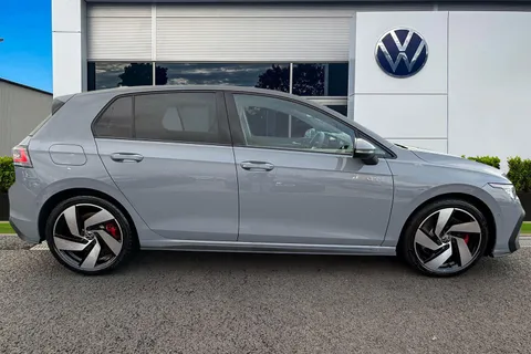 KN75FZK Volkswagen Golf 2.0 TSI 265 GTI 5dr DSG **UNDER 40K LIST PRICE** Thumbnail #4