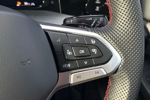 KN75FZK Volkswagen Golf 2.0 TSI 265 GTI 5dr DSG **UNDER 40K LIST PRICE** Thumbnail #36