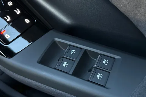  Audi Q6 E-Tron 100kWh Edition 1 Auto quattro 5dr Thumbnail #52