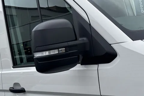 BK75TJX Volkswagen Crafter 2.0 TDI 163PS HDE Commerce Plus Low Roof Van Auto + Towpack Thumbnail #27