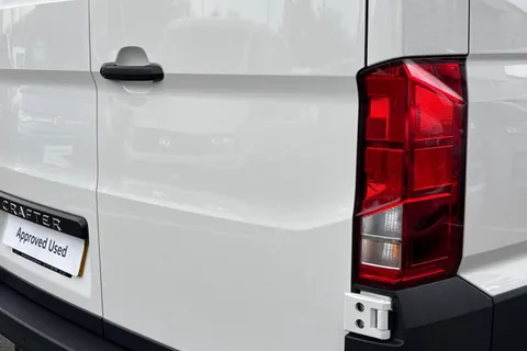 BK75TJX Volkswagen Crafter 2.0 TDI 163PS HDE Commerce Plus Low Roof Van Auto + Towpack Thumbnail #35