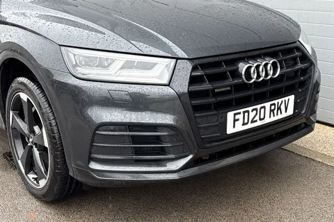 FD20RKV Audi Q5 2.0 TDI 40 Black Edition S Tronic quattro Euro 6 (s/s) 5dr Thumbnail #10