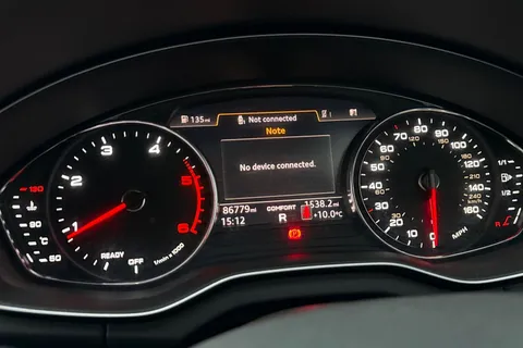 FD20RKV Audi Q5 2.0 TDI 40 Black Edition S Tronic quattro Euro 6 (s/s) 5dr Thumbnail #58