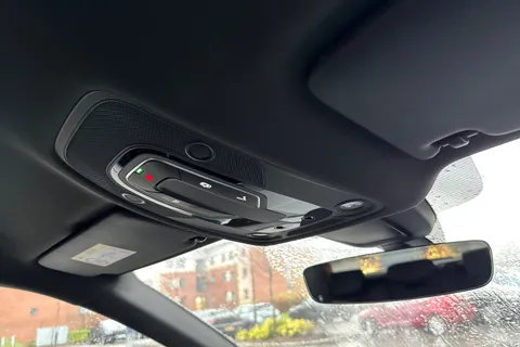 FD20RKV Audi Q5 2.0 TDI 40 Black Edition S Tronic quattro Euro 6 (s/s) 5dr Thumbnail #59