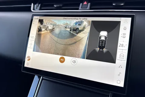 KT73NYL Land Rover Range Rover Evoque 1.5 P300e Dynamic HSE 5dr Thumbnail #12