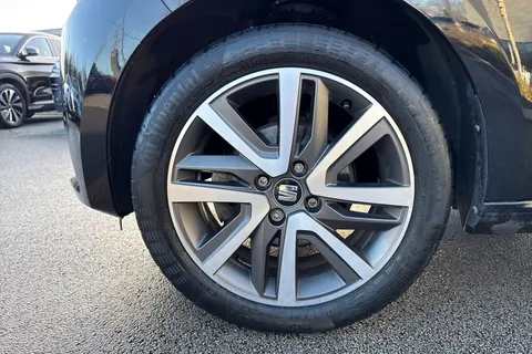 DE71OGG SEAT Mii 36.8kWh Auto 5dr Thumbnail #12