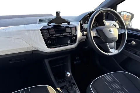 DE71OGG SEAT Mii 36.8kWh Auto 5dr Thumbnail #14