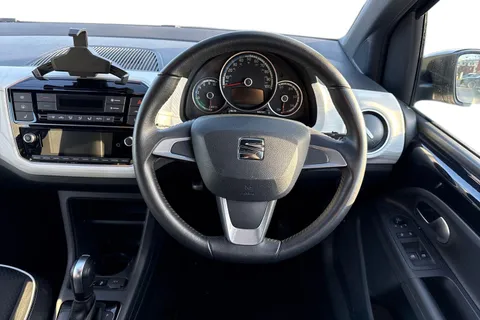 DE71OGG SEAT Mii 36.8kWh Auto 5dr Thumbnail #17