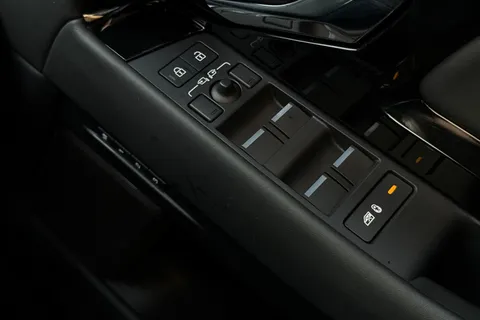 KT73NYL Land Rover Range Rover Evoque 1.5 P300e Dynamic HSE 5dr Thumbnail #24