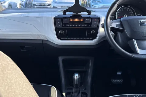 DE71OGG SEAT Mii 36.8kWh Auto 5dr Thumbnail #28