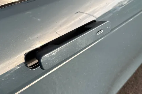 KT73NYL Land Rover Range Rover Evoque 1.5 P300e Dynamic HSE 5dr Thumbnail #31