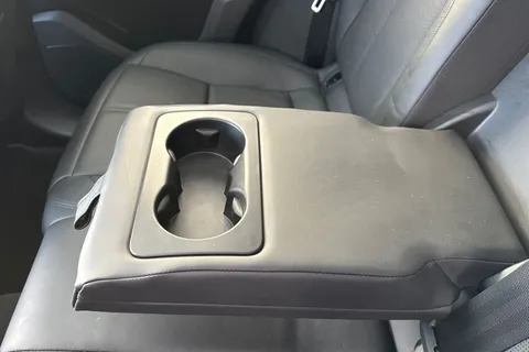 KS73YFY Land Rover Range Rover Velar 2.0 P250 Dynamic HSE 5dr Thumbnail #40