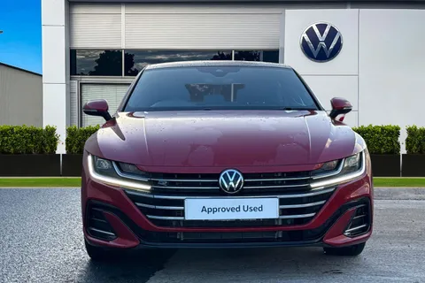 DC25NHX Volkswagen Arteon 2.0 TSI R-Line 5dr DSG | Pan Roof | DCC | Power Tailgate Thumbnail #5