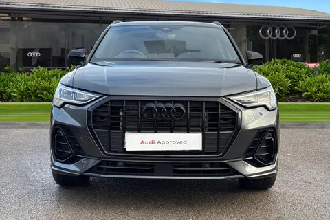PJ25KXG Audi Q3 Black Edition 35 TFSI  150 PS S tronic Thumbnail #5