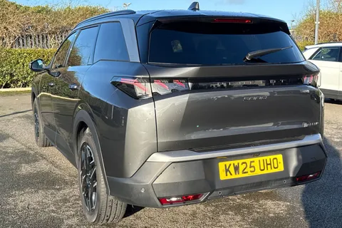 KW25UHO PEUGEOT 5008 1.2 HYBRID GT e-DSC6 Euro 6 (s/s) 5dr Thumbnail #8