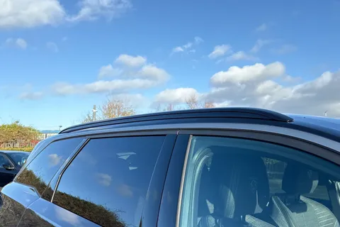 KW25UHO PEUGEOT 5008 1.2 HYBRID GT e-DSC6 Euro 6 (s/s) 5dr Thumbnail #29