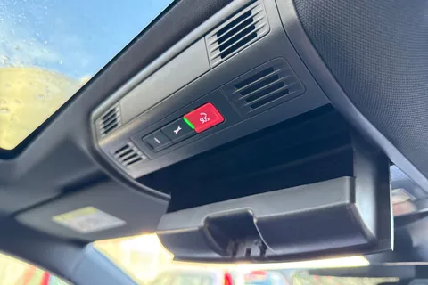 DC25NHX Volkswagen Arteon 2.0 TSI R-Line 5dr DSG | Pan Roof | DCC | Power Tailgate Thumbnail #34