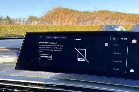 KW25UHO PEUGEOT 5008 1.2 HYBRID GT e-DSC6 Euro 6 (s/s) 5dr Thumbnail #45