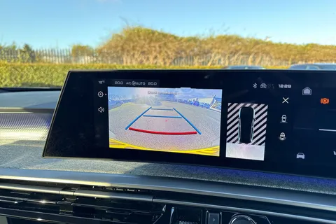 KW25UHO PEUGEOT 5008 1.2 HYBRID GT e-DSC6 Euro 6 (s/s) 5dr Thumbnail #48