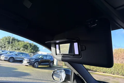 KW25UHO PEUGEOT 5008 1.2 HYBRID GT e-DSC6 Euro 6 (s/s) 5dr Thumbnail #61