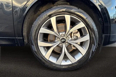 KJ73NVH Land Rover Discovery Sport 1.5 P300e Dynamic HSE 5dr Thumbnail #8