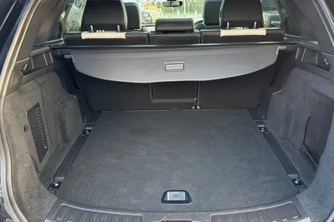 KJ73NVH Land Rover Discovery Sport 1.5 P300e Dynamic HSE 5dr Thumbnail #10