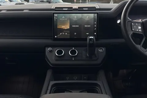 HG73FDA Land Rover Defender 130 3.0 D300 Outbound 5dr Thumbnail #14