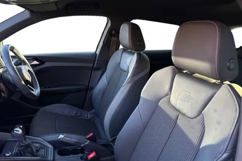 BV72PZT Audi A1 1.0 TFSI 30 S line Sportback S Tronic Euro 6 (s/s) 5dr Thumbnail #15