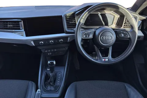 BV72PZT Audi A1 1.0 TFSI 30 S line Sportback S Tronic Euro 6 (s/s) 5dr Thumbnail #17