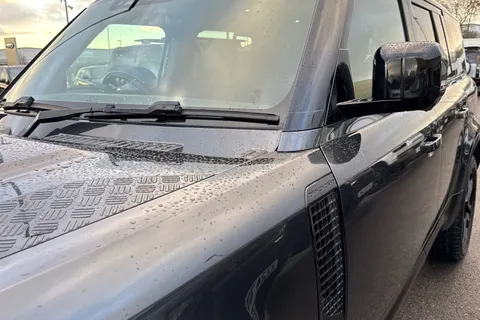 HG73FDA Land Rover Defender 130 3.0 D300 Outbound 5dr Thumbnail #20