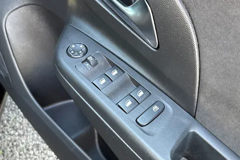 BW22EHH Vauxhall Corsa 1.2 Turbo Ultimate Euro 6 (s/s) 5dr Thumbnail #22