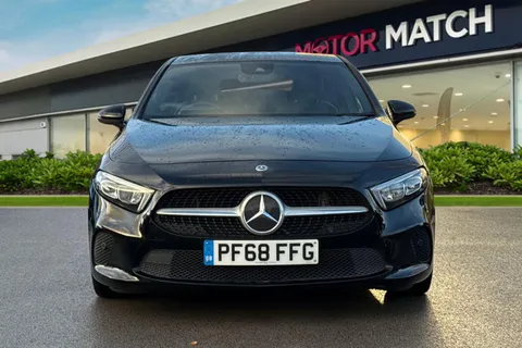PF68FFG Mercedes-Benz A Class 1.5 A180d Sport (Executive) 7G-DCT Euro 6 (s/s) 5dr Thumbnail #5