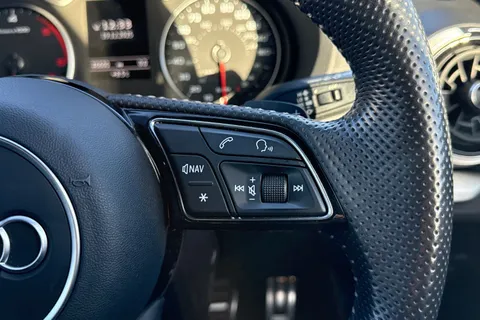 SM20VLG Audi A3 2.0 TDI 35 Black Edition Sportback S Tronic Euro 6 (s/s) 5dr Thumbnail #26