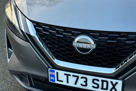 LT73SDX Nissan Qashqai 1.3 DIG-T MHEV Acenta Premium XTRON Euro 6 (s/s) 5dr Thumbnail #26