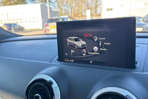SM20VLG Audi A3 2.0 TDI 35 Black Edition Sportback S Tronic Euro 6 (s/s) 5dr Thumbnail #31