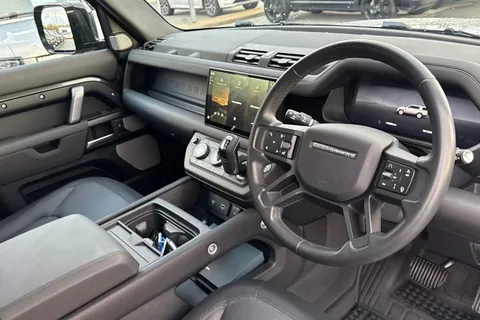 HG73FDA Land Rover Defender 130 3.0 D300 Outbound 5dr Thumbnail #31