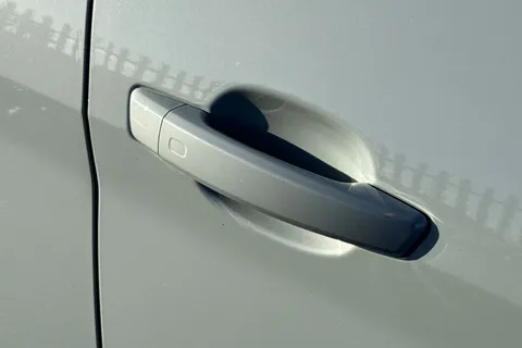 BV72PZT Audi A1 1.0 TFSI 30 S line Sportback S Tronic Euro 6 (s/s) 5dr Thumbnail #30