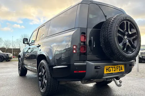 HG73FDA Land Rover Defender 130 3.0 D300 Outbound 5dr Thumbnail #33
